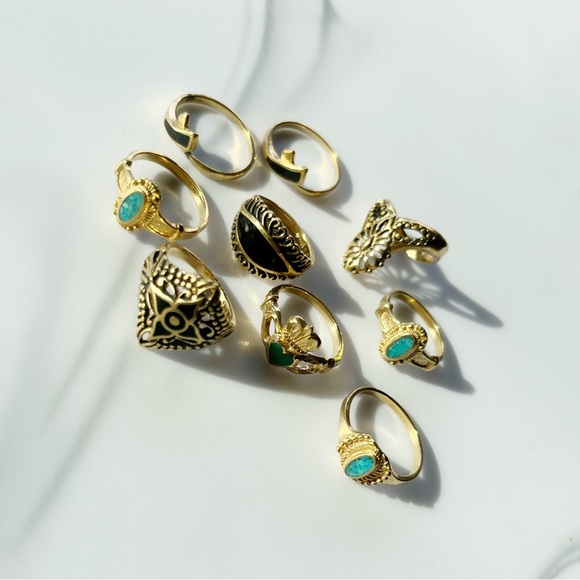 30 Rings | Vintage Lot - Picture 2 of 3